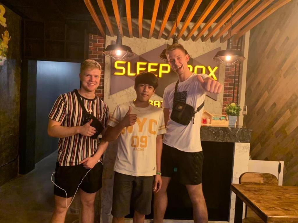 Sleepbox Hostel Suratthani Сурат-Тхані Екстер'єр фото